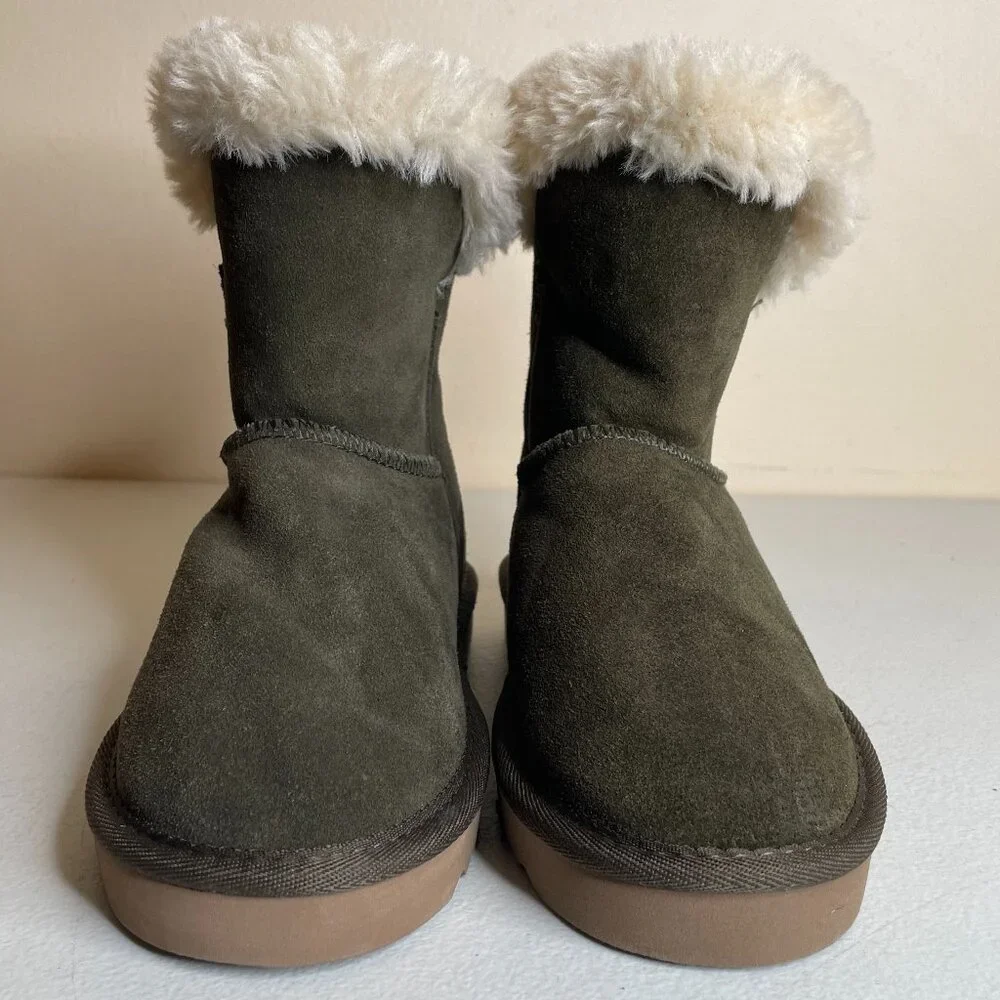 Macy's Style & Co Suede Leather Faux Fur Lined Boots Size 5